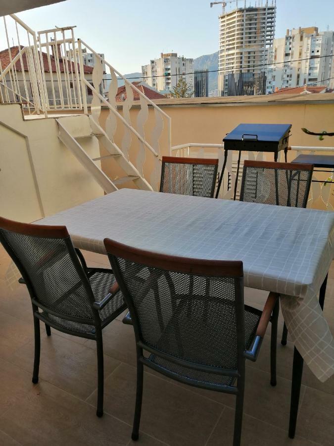 Pearl Apartment Split Exterior photo